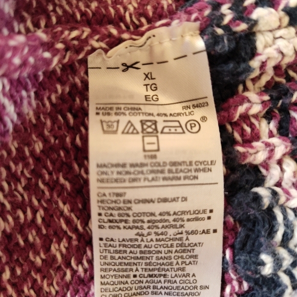 Old Navy Pullover Purple Sweater Size Size XL - Picture 6 of 6